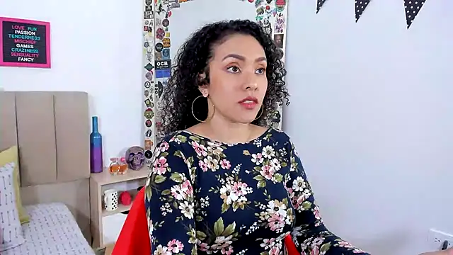 Snapshot of Zoe_Gruber chatting on January 22, 12:16 am Zoe Gruber online show from January 22, 12:16 am