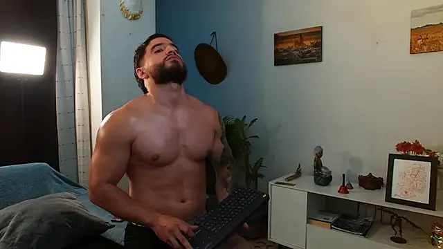 AndrewMartinez online show from September 9, 10:20 pm