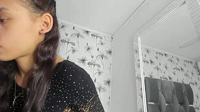 Ehotloveaxxx online show from January 9, 4:49 pm