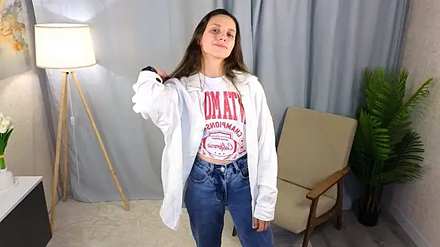 JaniceHanson online show from November 24, 5:07 am