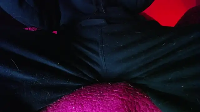 zacwatson  online show from November 14, 2:54 am