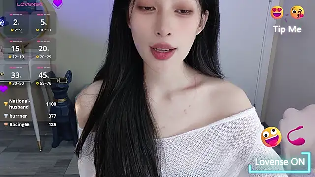 Aurora 99 online show from December 18, 4:28 pm