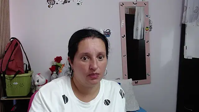 CristialJones  online show from September 23, 1:58 pm