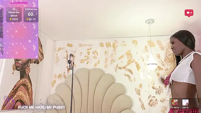 Snapshot of bonieklent chatting on March 17, 3:44 am bonieklent online show from March 17, 3:44 am