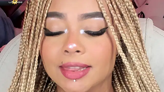 conny  curly online show from January 25, 4:35 pm