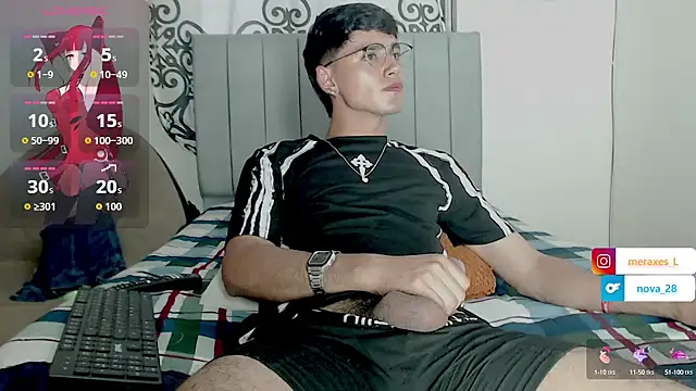 juan stiven online show from October 10, 8:19 pm