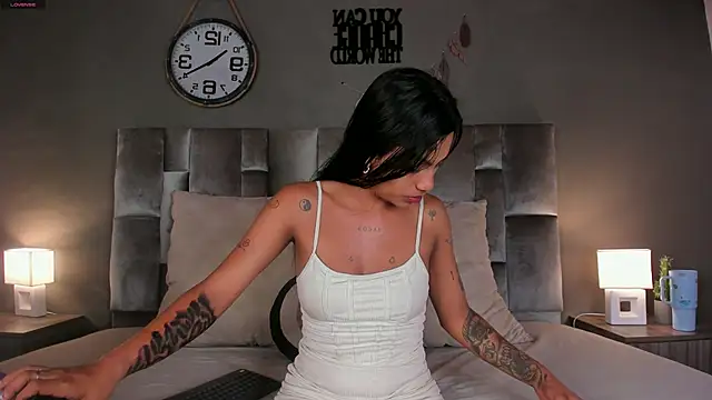 rachellmartinez online show from January 12, 11:28 am