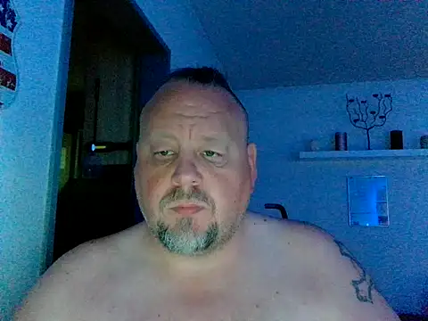 pimmelmann3 online show from May 17, 6:48 pm