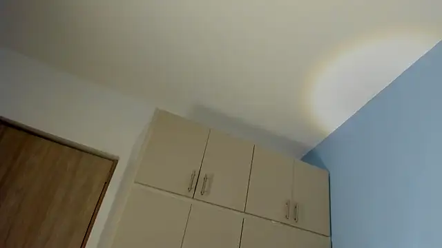 Snapshot of SAMY_NIX chatting on October 15, 12:05 pm SAMY NIX online show from October 15, 12:05 pm