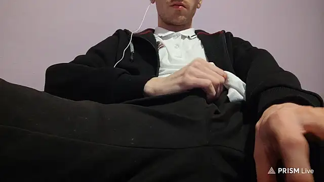 Snapshot of _Hocthus_ chatting on January 28, 5:03 pm Hocthus online show from January 28, 5:03 pm