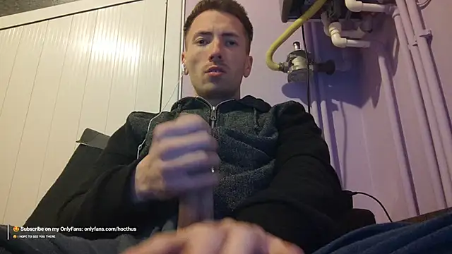 Snapshot of _Hocthus_ chatting on February 24, 4:47 pm Hocthus online show from February 24, 4:47 pm