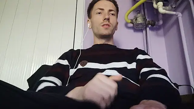 Snapshot of _Hocthus_ chatting on March 3, 4:03 pm Hocthus online show from March 3, 4:03 pm