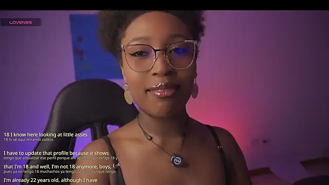 EmmaSanzz  online show from August 4, 11:40 pm