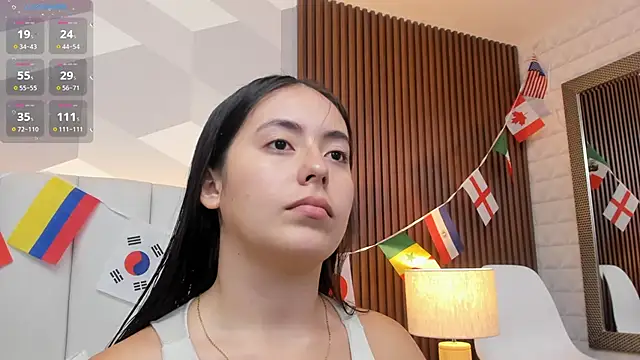Julietasantos   online show from June 15, 6:54 pm