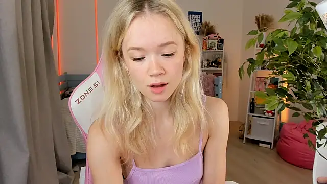 Lily Young online show from October 23, 4:23 am