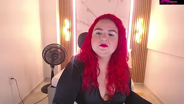Snapshot of Mariana_Rojas chatting on May 30, 5:04 am Mariana Rojas online show from May 30, 5:04 am