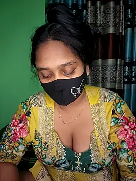 Snapshot of Kotha_-Moni chatting on December 15, 1:37 pm Kotha -Moni online show from December 15, 1:37 pm