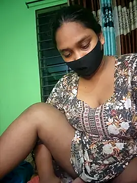 Snapshot of Kotha_-Moni chatting on February 24, 3:10 pm Kotha -Moni online show from February 24, 3:10 pm