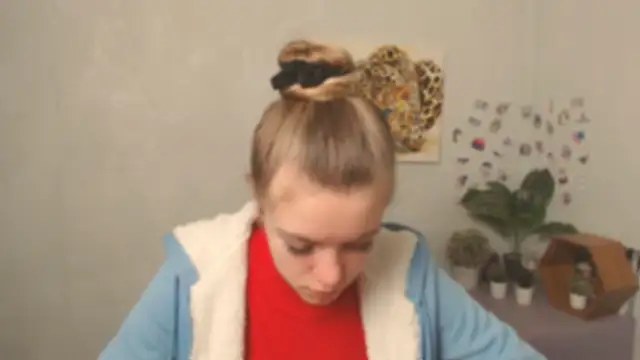 AliceFlirtt  online show from January 19, 9:24 am