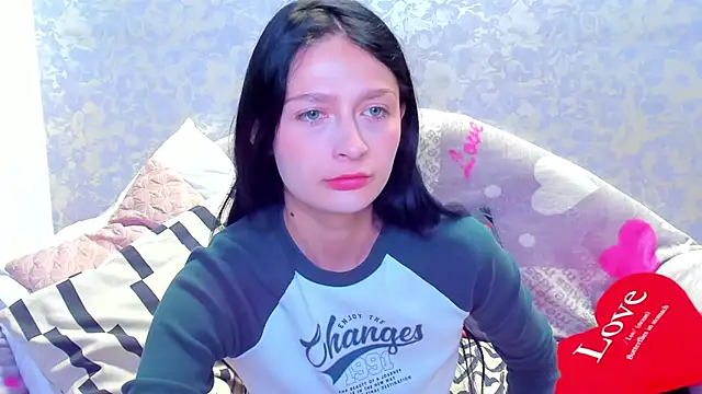 Snapshot of Vanessa_Florence chatting on October 2, 4:41 am Vanessa Florence online show from October 2, 4:41 am