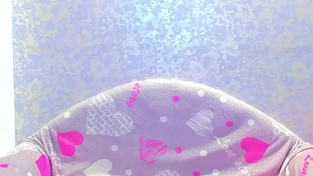 Snapshot of Vanessa_Florence chatting on October 3, 1:13 am Vanessa Florence online show from October 3, 1:13 am