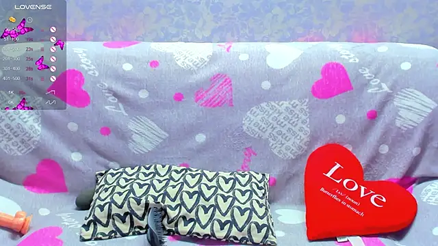 Snapshot of Vanessa_Florence chatting on November 17, 1:22 am Vanessa Florence online show from November 17, 1:22 am