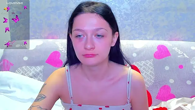 Snapshot of Vanessa_Florence chatting on November 23, 1:49 am Vanessa Florence online show from November 23, 1:49 am