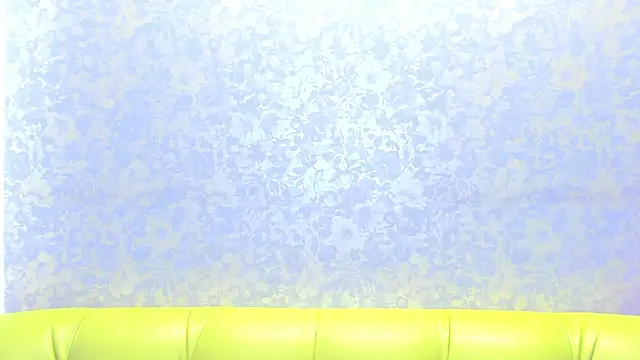 Snapshot of Vanessa_Florence chatting on March 29, 1:16 am Vanessa Florence online show from March 29, 1:16 am