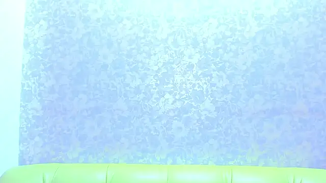 Snapshot of Vanessa_Florence chatting on April 22, 1:19 am Vanessa Florence online show from April 22, 1:19 am