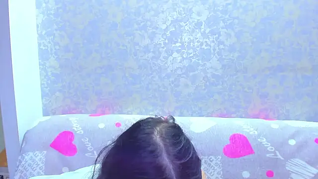 Snapshot of Vanessa_Florence chatting on April 23, 1:07 am Vanessa Florence online show from April 23, 1:07 am
