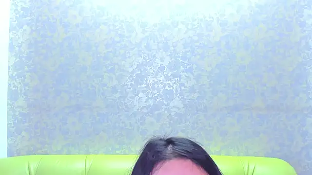 Snapshot of Vanessa_Florence chatting on May 2, 1:10 am Vanessa Florence online show from May 2, 1:10 am