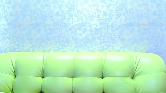 Vanessa Florence online show from July 4, 1:23 am