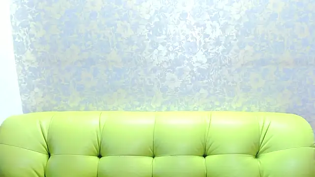 Vanessa Florence online show from July 11, 1:19 am