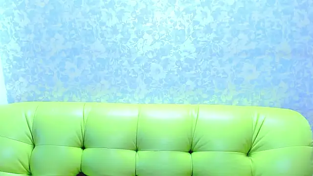 Vanessa Florence online show from July 17, 1:12 am