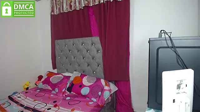 Snapshot of susana2523 chatting on June 15, 3:53 am susana2523 online show from June 15, 3:53 am