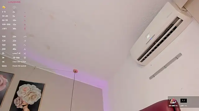 Emma Thompsson online show from September 16, 1:50 am