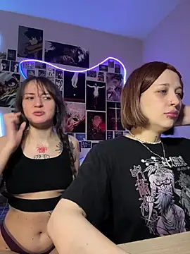 Snapshot of Dooubletroublee chatting on February 7, 1:53 am Dooubletroublee online show from February 7, 1:53 am