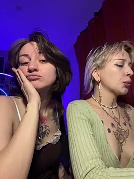 Snapshot of Dooubletroublee chatting on March 8, 2:48 am Dooubletroublee online show from March 8, 2:48 am