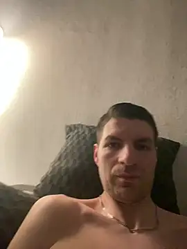 Ricoleckt online show from March 2, 9:11 pm