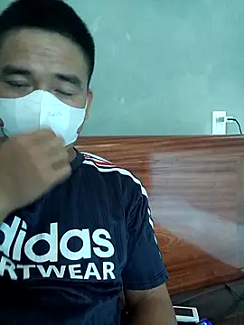 Snapshot of Vvvvvieett chatting on October 10, 5:28 am Vvvvvieett online show from October 10, 5:28 am