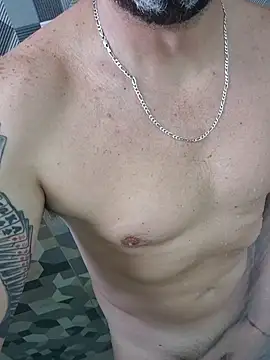 Snapshot of edygaucho3 chatting on October 7, 1:30 pm edygaucho3 online show from October 7, 1:30 pm