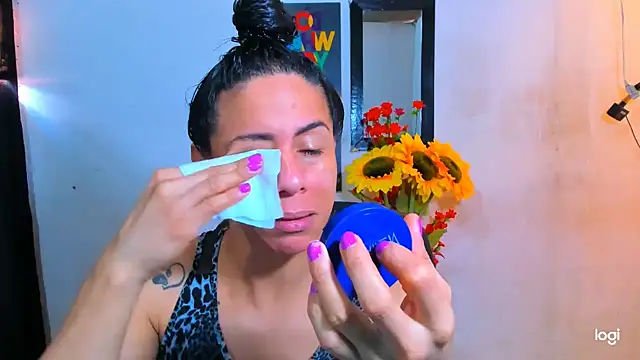 Snapshot of juanblakbigcock chatting on March 19, 4:11 pm juanblakbigcock online show from March 19, 4:11 pm