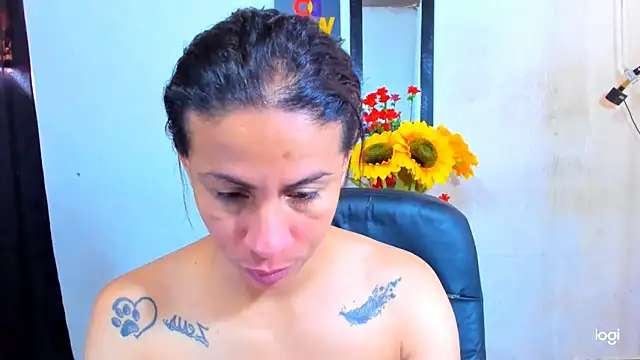 Snapshot of juanblakbigcock chatting on March 26, 3:06 pm juanblakbigcock online show from March 26, 3:06 pm