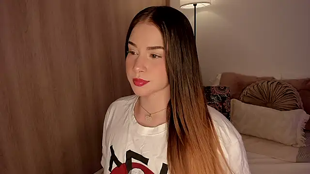 Lady lacey05 online show from September 25, 1:20 am