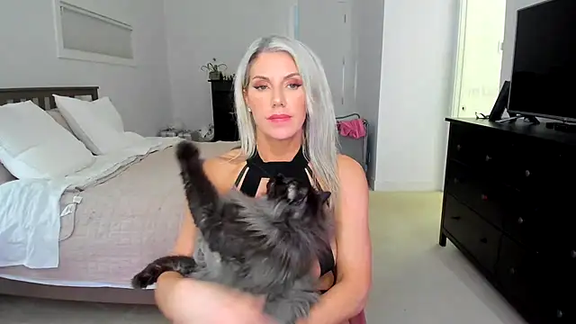 Kymmmy online show from March 22, 12:06 am