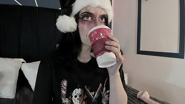 Adeelinee online show from December 24, 9:33 pm