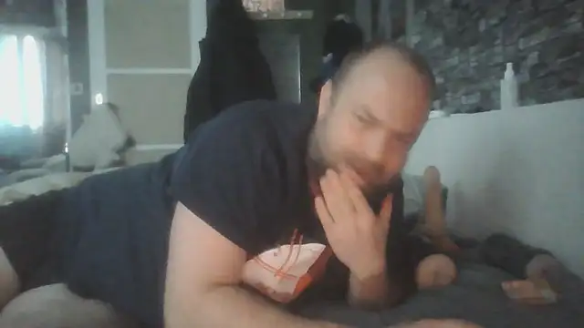 Snapshot of Prehistorixxx2686 chatting on November 15, 9:06 am Prehistorixxx2686 online show from November 15, 9:06 am