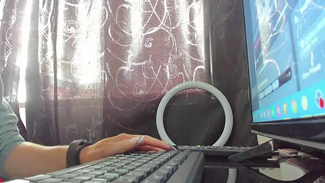 samantha  wilson online show from October 29, 2:52 pm