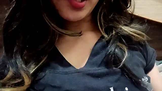 Snapshot of Jatti_punjab_di chatting on February 19, 7:59 am Jatti punjab di online show from February 19, 7:59 am