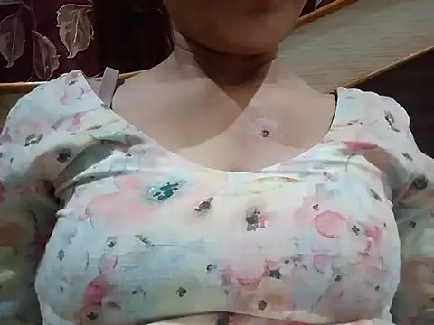 Snapshot of Jatti_punjab_di chatting on July 28, 4:50 pm Jatti punjab di online show from July 28, 4:50 pm